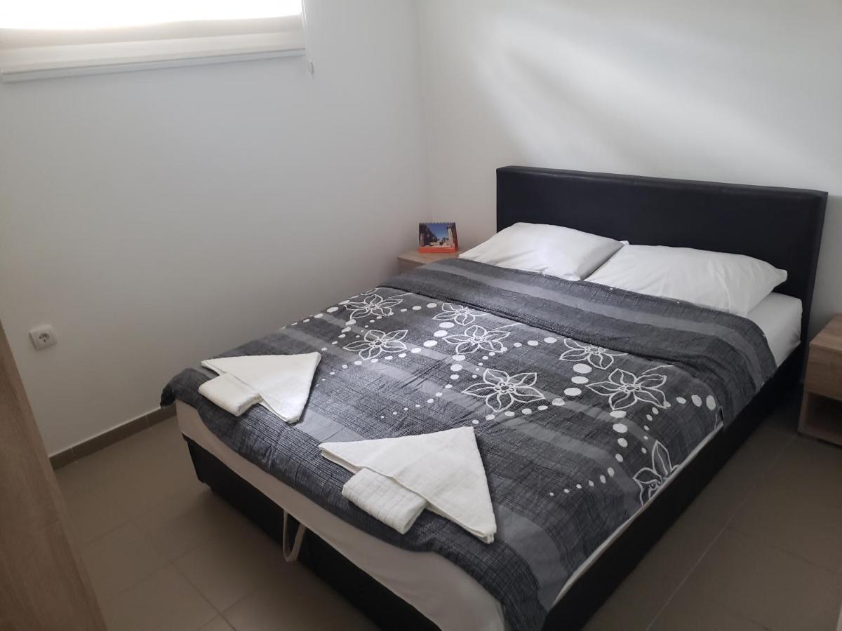 Apartmani Pajic Ягодина Экстерьер фото